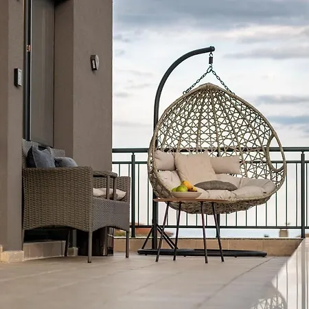 Aria Luxury