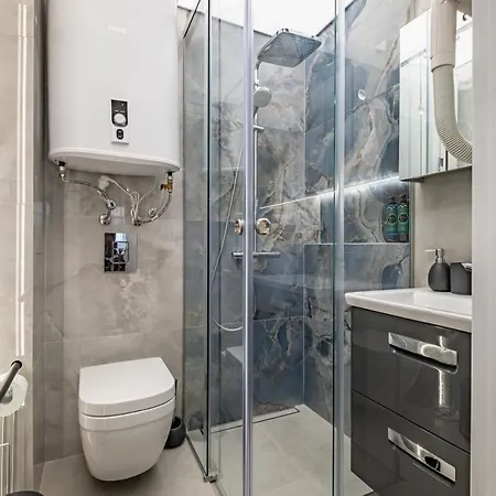Aria Luxury