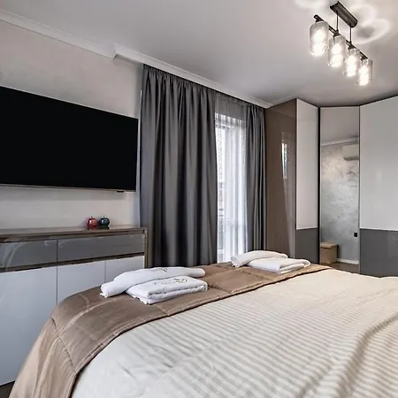 Aria Luxury